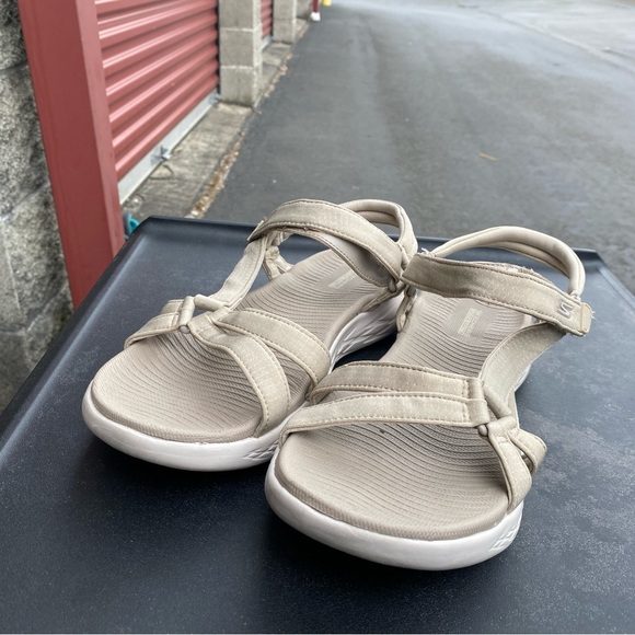 Skechers 15316 On-The-Go 600-Brilliancy Women’s Tan Sport Sandals Size 9 - Picture 10 of 13